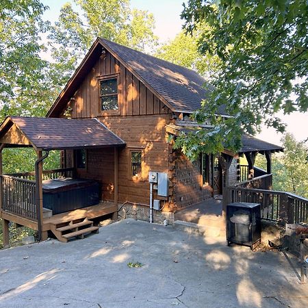 Love Shack Pigeon Forge Exterior photo