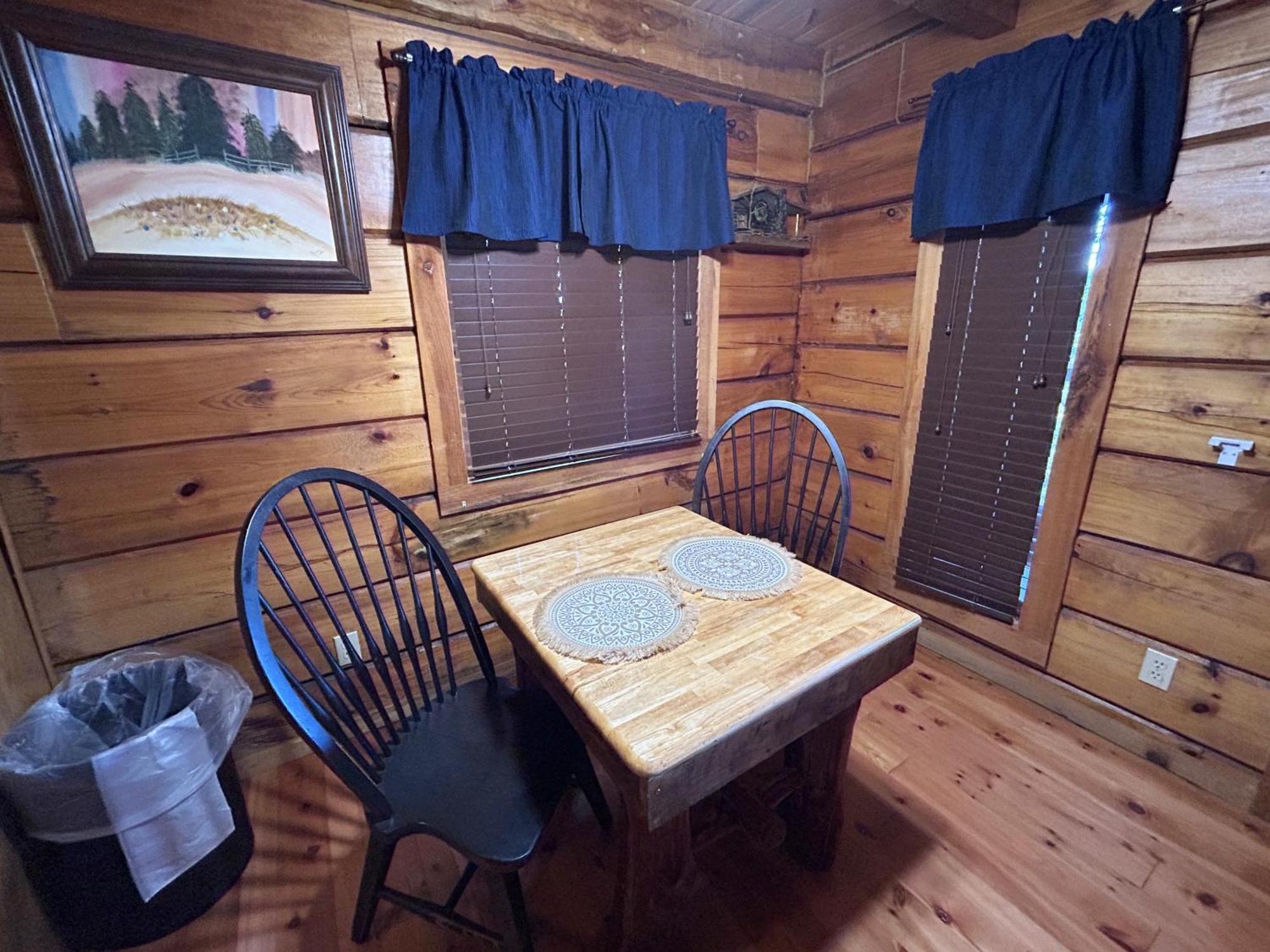 Love Shack Pigeon Forge Exterior photo