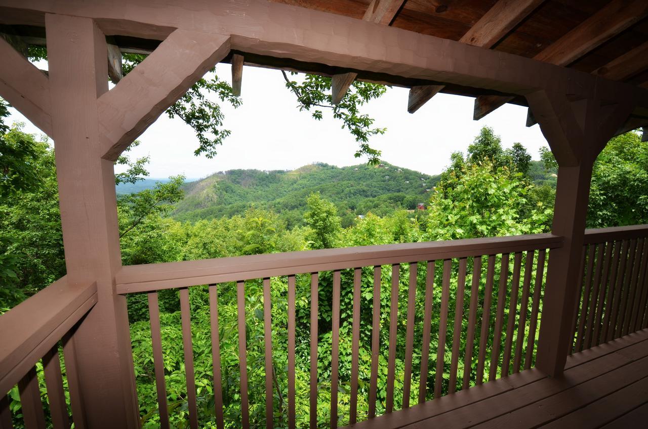Love Shack Pigeon Forge Exterior photo